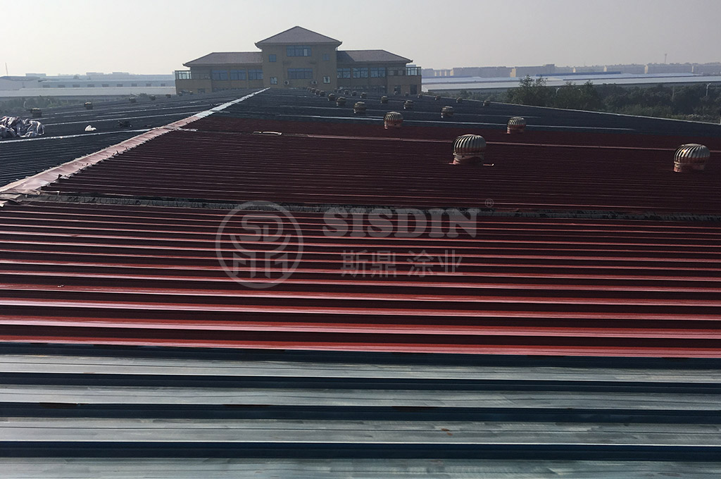 斯鼎合作施工團(tuán)隊(duì)噴涂彩鋼瓦翻新專用底漆中
